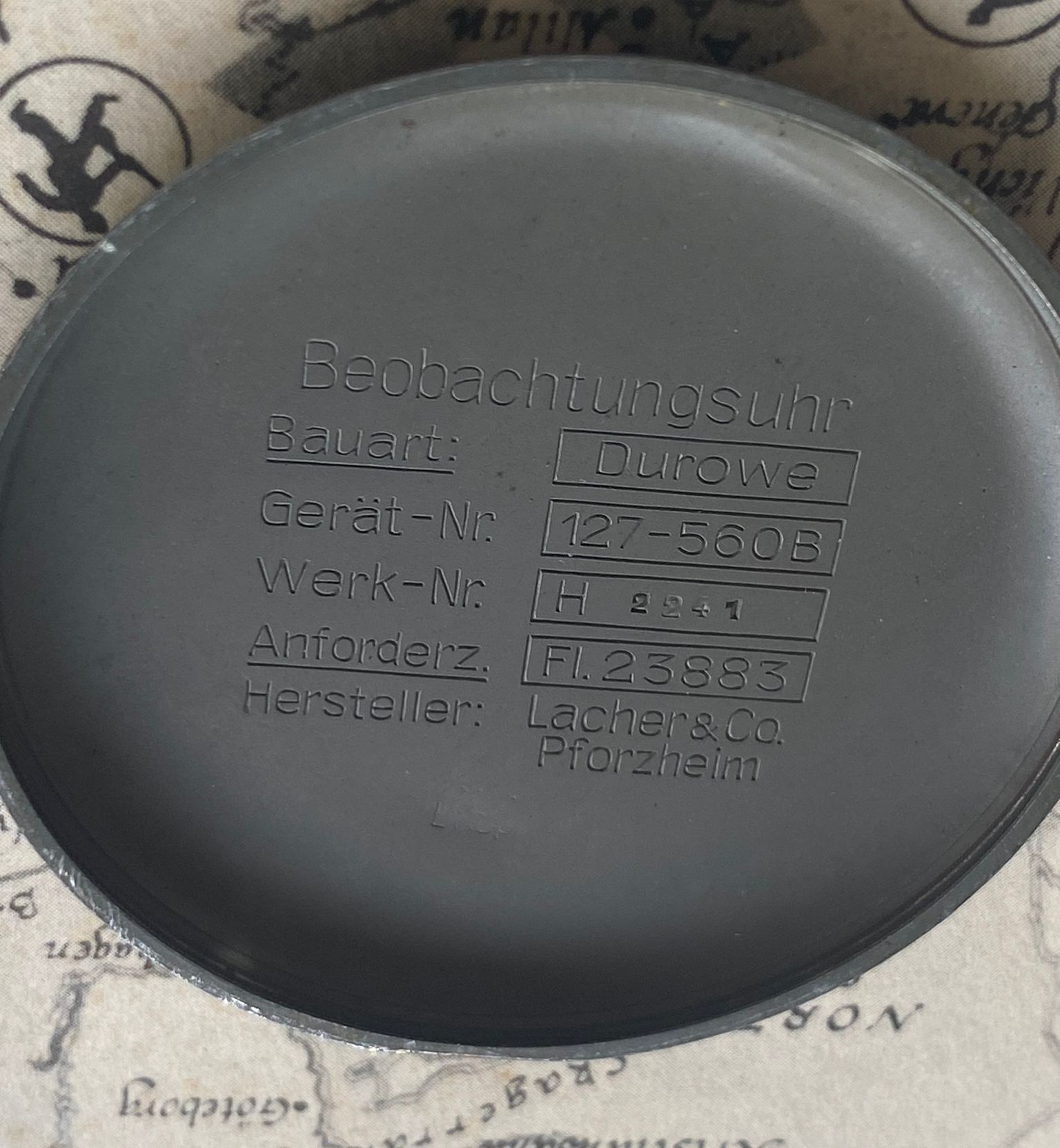 B‑Uhr caseback with FL 23883 and issue markings